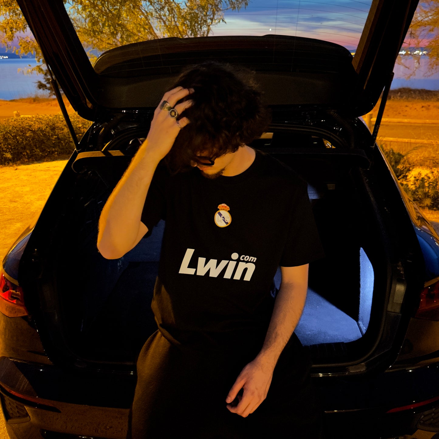 LWIN’ TEE